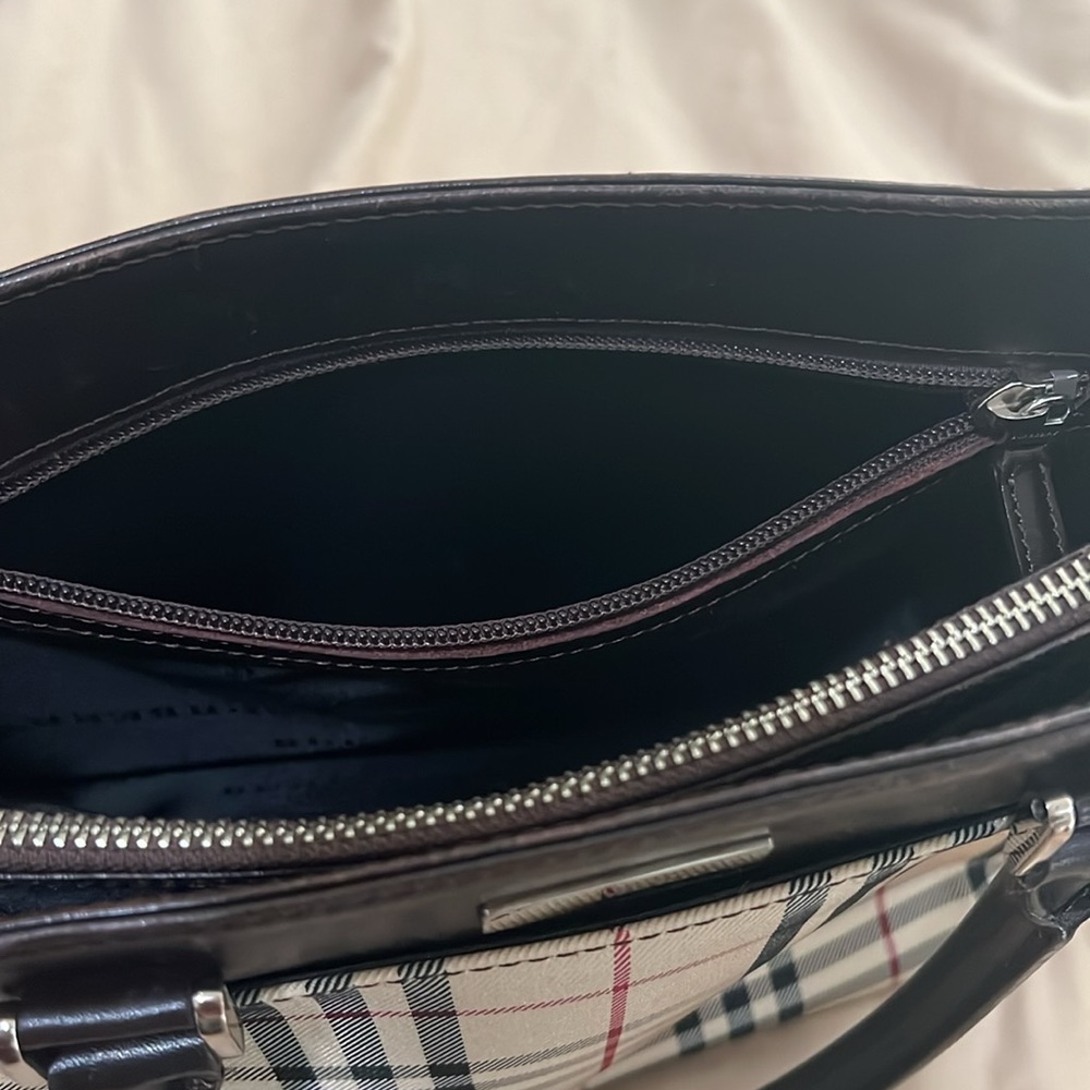 💯Authentic Burberry Nova Check small Handbag - Picture 8 of 15